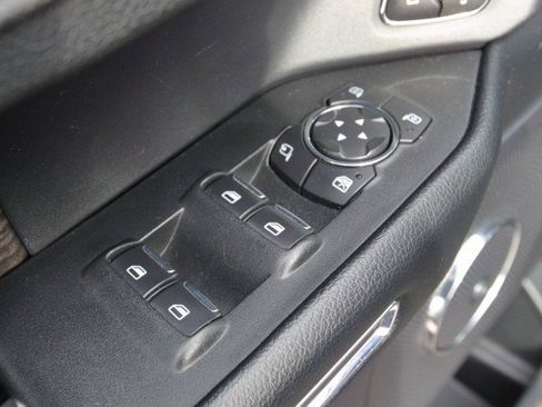 Used 2019 Ford Expedition Limited w/ Equipment Group 301A image 13