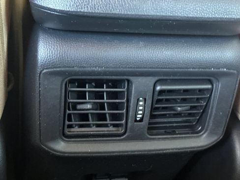 Certified 2021 Toyota RAV4 XLE AWD/4WD image 16