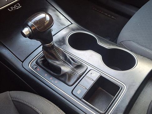 Used 2016 Kia Sorento LX w/ LX Convenience Package image 14