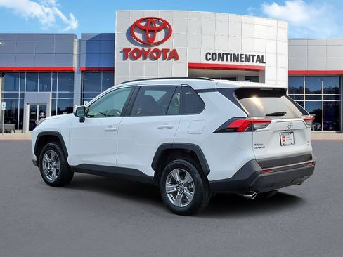 Certified 2024 Toyota RAV4 XLE AWD/4WD image 4