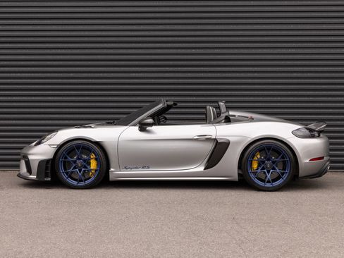 Certified 2025 Porsche 718 Boxster Spyder RS w/ Weissach Package image 2