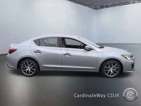 Used 2020 Acura ILX w/ Premium Package image 3