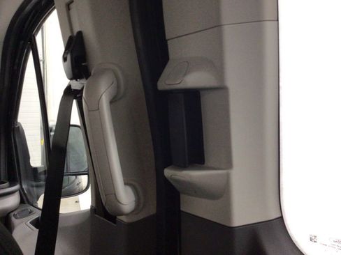 New 2026 Ford Transit 350 XLT image 31