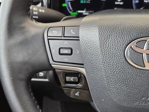 Used 2025 Toyota Camry XSE FWD image 21