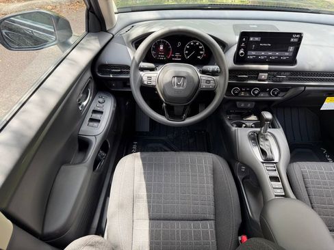 New 2026 Honda HR-V LX image 10
