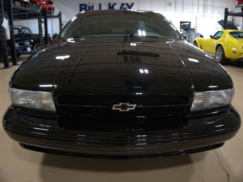 Used 1994 Chevrolet Impala SS image 8