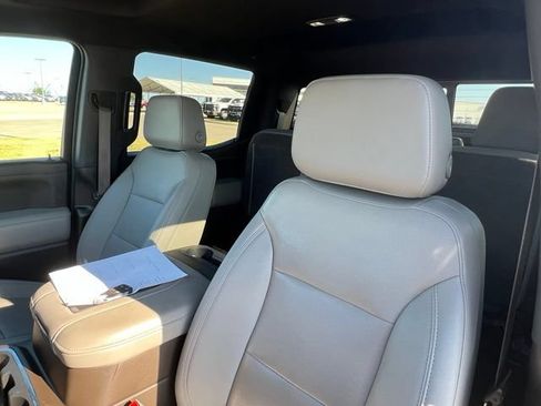 Used 2022 GMC Sierra 1500 SLT w/ SLT Premium Plus Package AWD/4WD image 10