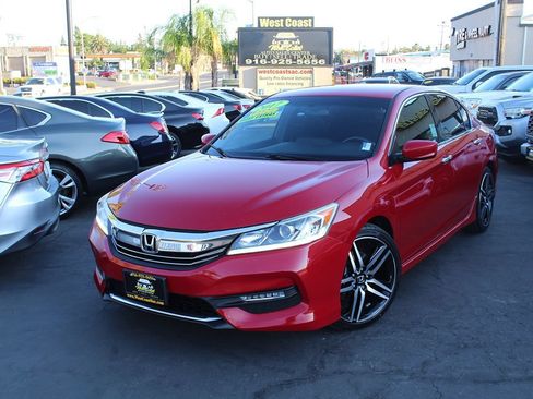 Used 2017 Honda Accord Sport Special Edition image 36