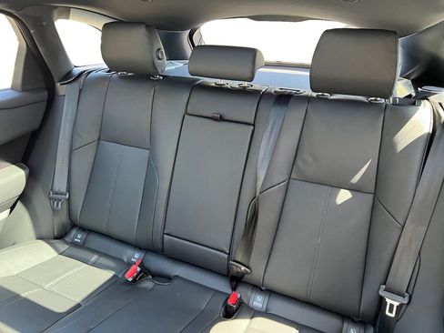 New 2026 Land Rover Range Rover Velar Dynamic SE image 22