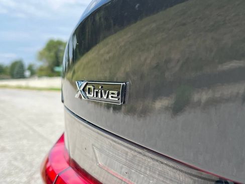 Used 2021 BMW 330i xDrive Sedan w/ Convenience Package AWD/4WD image 15