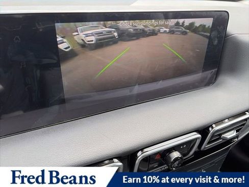 New 2026 Nissan Sentra SV w/ SV Convenience Package FWD image 15