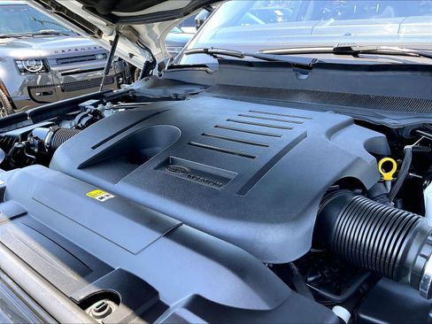 Used 2020 Land Rover Range Rover Sport HST AWD/4WD image 34