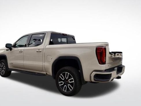 Used 2026 GMC Sierra 1500 AT4 w/ AT4 Premium Package AWD/4WD image 9