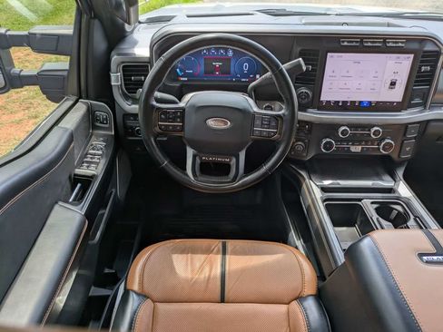 Used 2024 Ford F250 Platinum w/ Tremor Off-Road Package AWD/4WD image 16