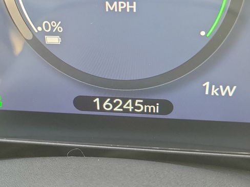 Used 2024 Honda Prologue Touring image 19