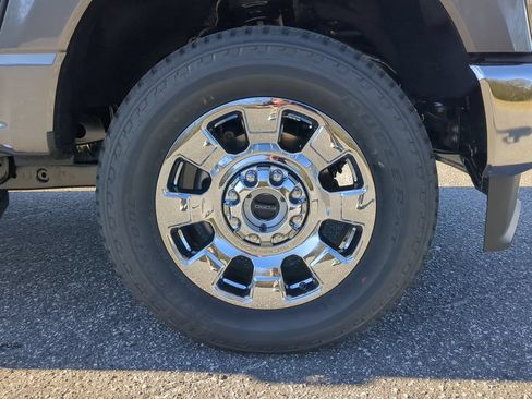 New 2026 Ford F250 Lariat w/ Lariat Premium Package AWD/4WD image 9