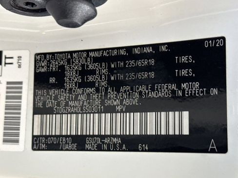 Used 2020 Toyota Highlander XLE image 21