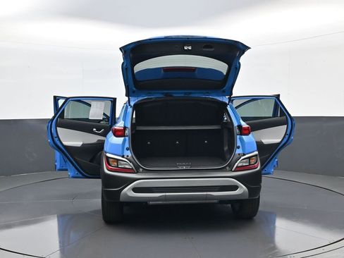 Certified 2022 Hyundai Kona SEL w/ Convenience Package image 32