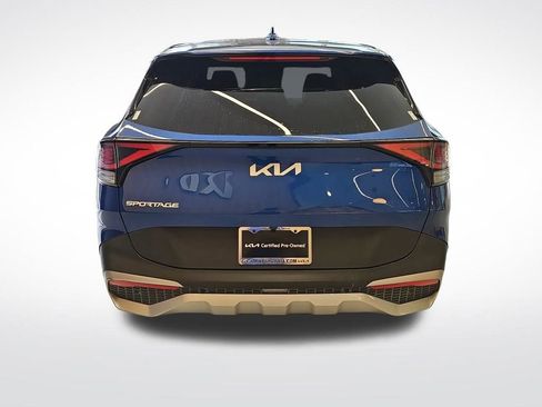 Used 2023 Kia Sportage EX image 4