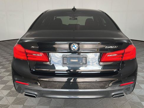 Used 2019 BMW 540i xDrive w/ M Sport Package AWD/4WD image 6