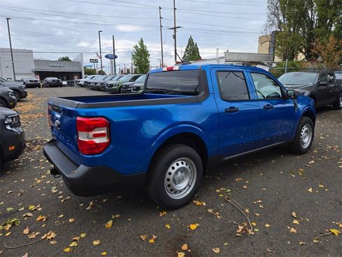New 2025 Ford Maverick XL w/ Equipment Group 101A image 5