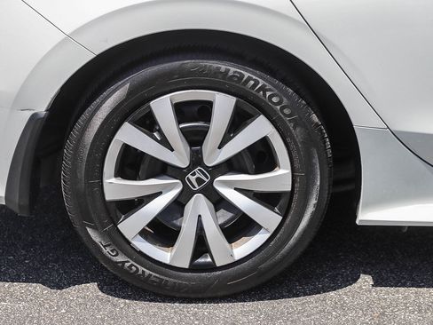 Certified 2025 Honda Civic LX image 13