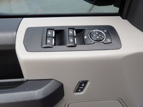 Used 2020 Ford F150 XL w/ XL Power Equipment Group AWD/4WD image 15