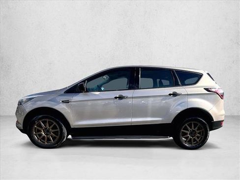 Used 2018 Ford Escape S image 6