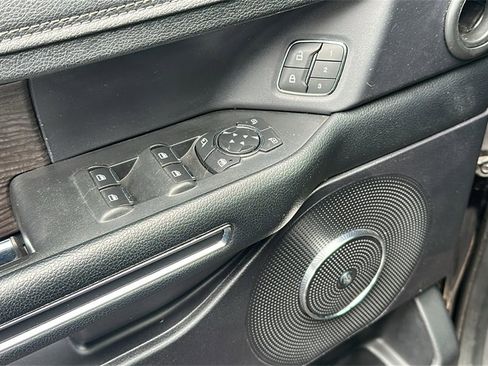 Used 2019 Ford Expedition Limited w/ Special Edition Package image 6