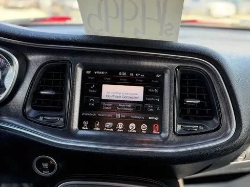Used 2015 Dodge Challenger SXT Plus w/ Technology Group RWD image 17