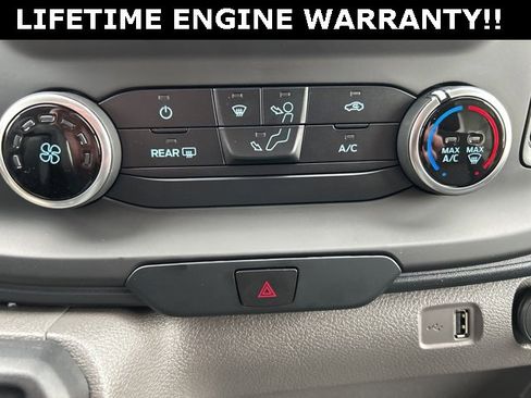 New 2025 Ford Transit 250 148 Medium Roof image 25