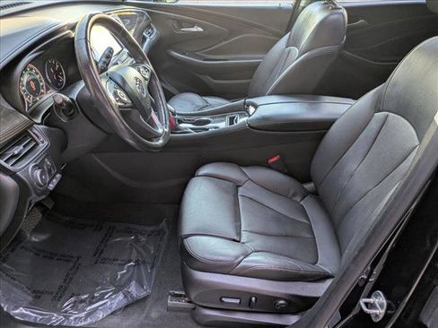 Used 2019 Buick Envision Premium w/ Driver Confidence Package image 17