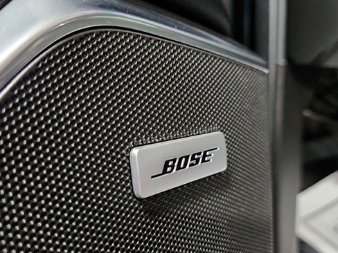 Used 2017 Cadillac Escalade Luxury image 51