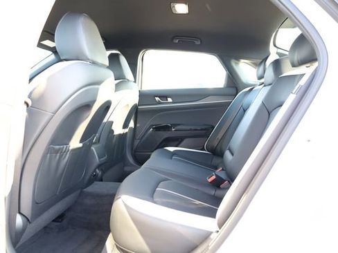 Certified 2025 Kia K5 GT-Line image 25