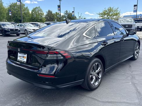 Used 2023 Honda Accord EX image 6