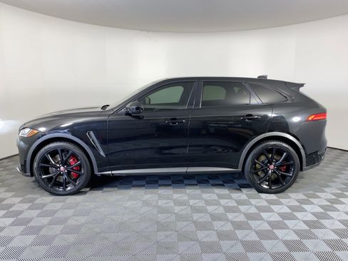 Used 2020 Jaguar F-PACE SVR image 2