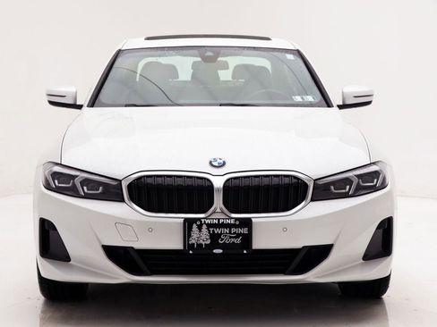 Used 2024 BMW 330i xDrive Sedan AWD/4WD image 5