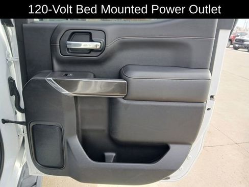 Certified 2021 GMC Sierra 1500 AT4 w/ AT4 Premium Package image 18