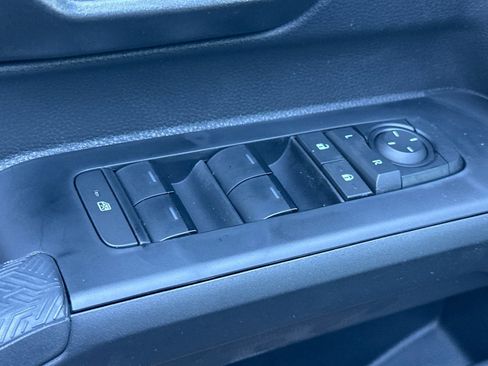 New 2026 Toyota Tacoma SR5 image 12