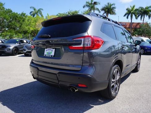 Used 2024 Subaru Ascent Touring AWD/4WD image 7