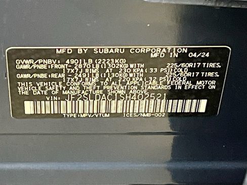 Used 2025 Subaru Forester AWD/4WD image 29