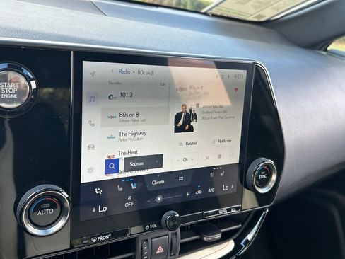 Used 2022 Lexus NX 250 FWD image 22