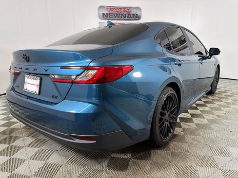 Used 2025 Toyota Camry LE FWD image 3