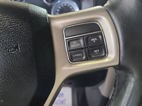 Used 2015 RAM 2500 Laramie w/ Convenience Group AWD/4WD image 20