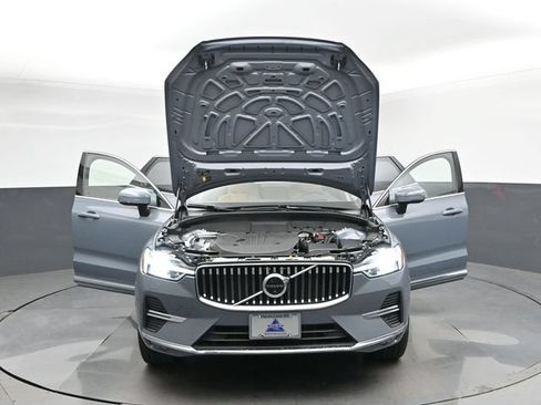 Used 2023 Volvo XC60 B5 Ultimate AWD/4WD image 54