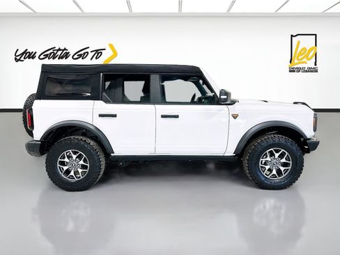 Used 2024 Ford Bronco Badlands AWD/4WD image 4
