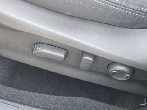 Used 2024 Subaru Forester Premium image 22