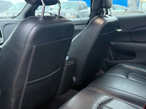 Used 2011 Chrysler 200 Limited image 8