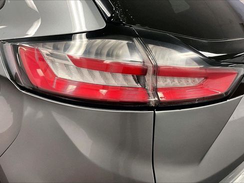 Certified 2022 Ford Edge ST image 28