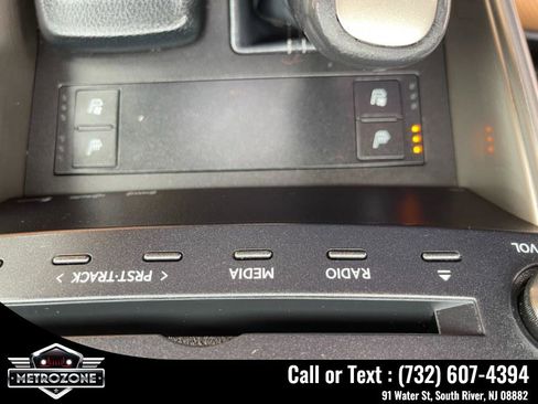 Used 2015 Lexus IS 250 AWD image 32